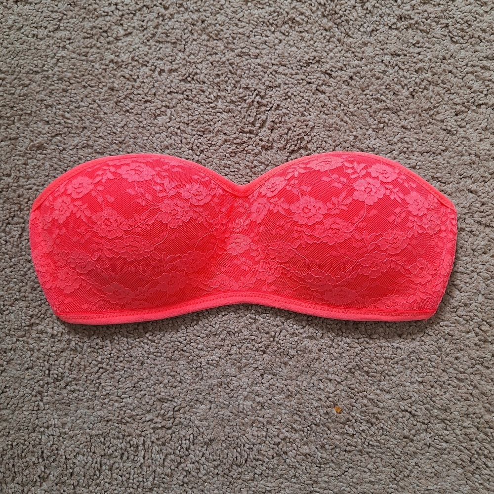 Victoria's Secret Lace Bandeau Bra Size Small Coral Color